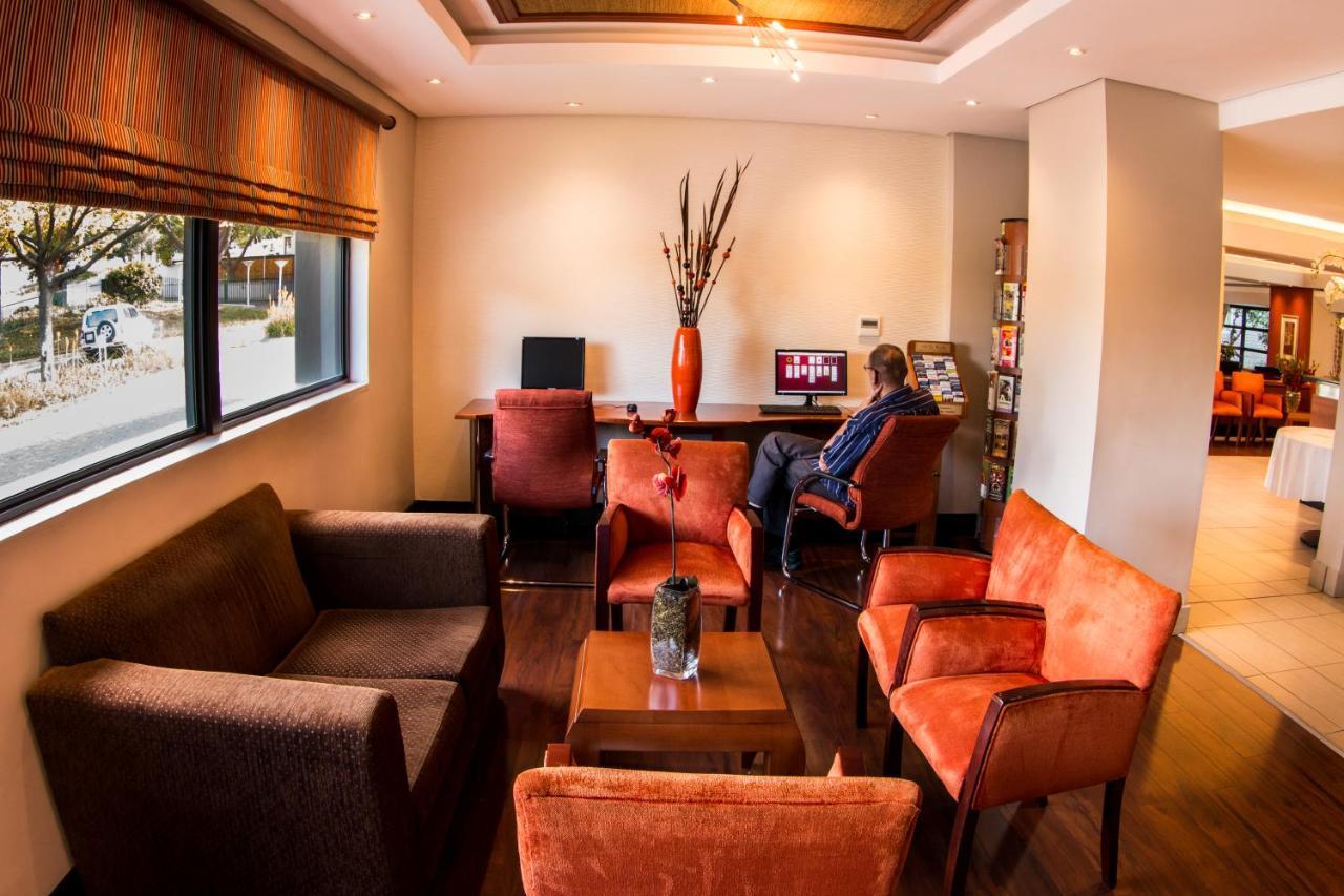 City Lodge Hotel Sandton, Katherine Street Johannesburg Exterior photo